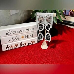 NWT Bowered & Blue “Wife For Life” Stud Drop Earrings #JW1